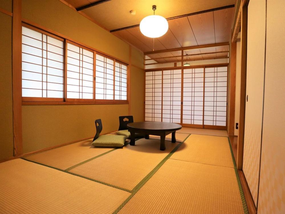 Ryokan Hikarinoie Yufu Esterno foto